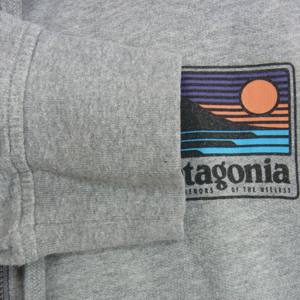 patagonia パタゴニア 17AW 39517 17年製 Up & Out Lightweight Full Zip Hoody ライトウェイト フルジップ フーディ パーカー グレー系 S【中古】