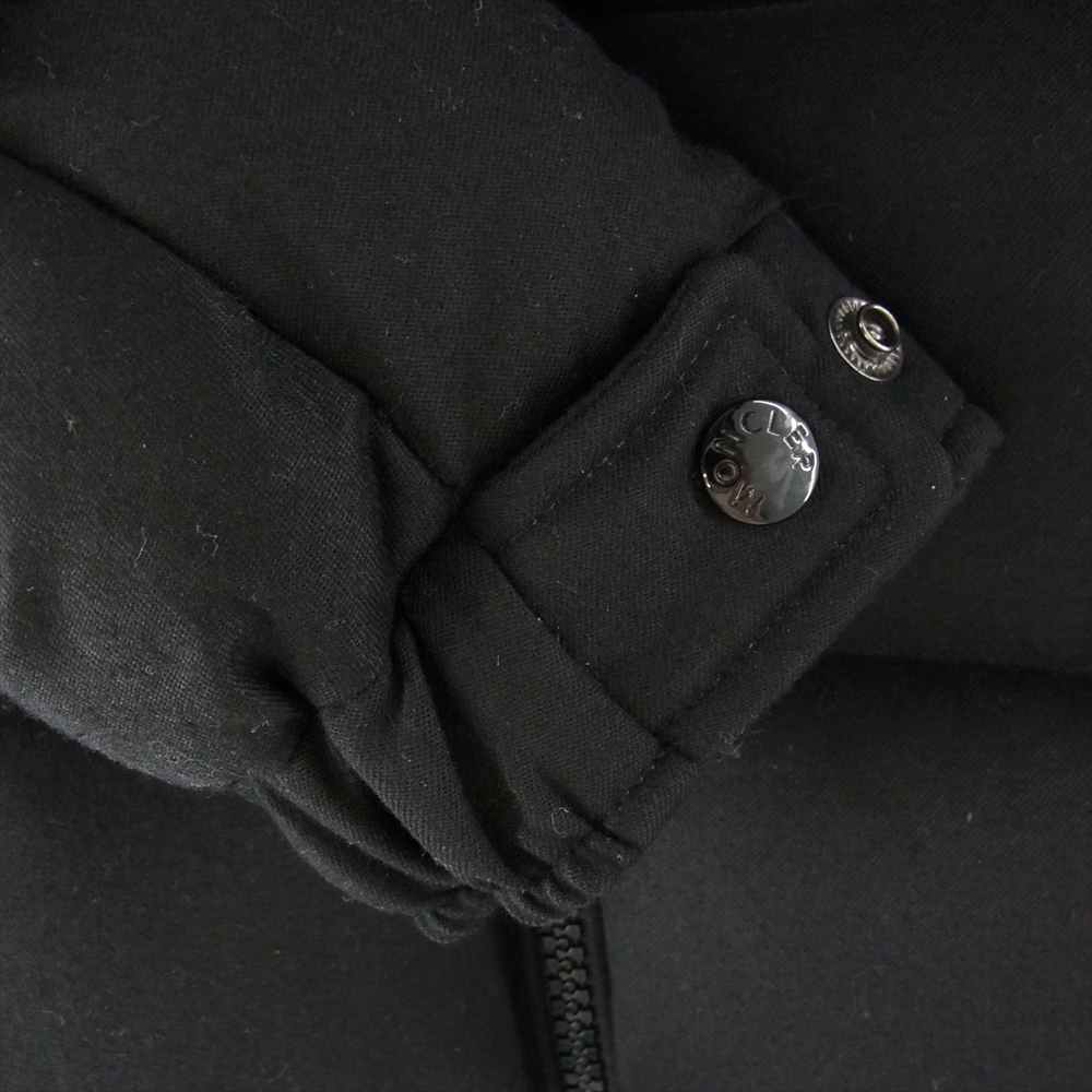 MONCLER モンクレール B20914033805 54272 国内正規品 MONTGENEVRE モンジュネーブル ダウンジャケット ブラック系 XS【中古】