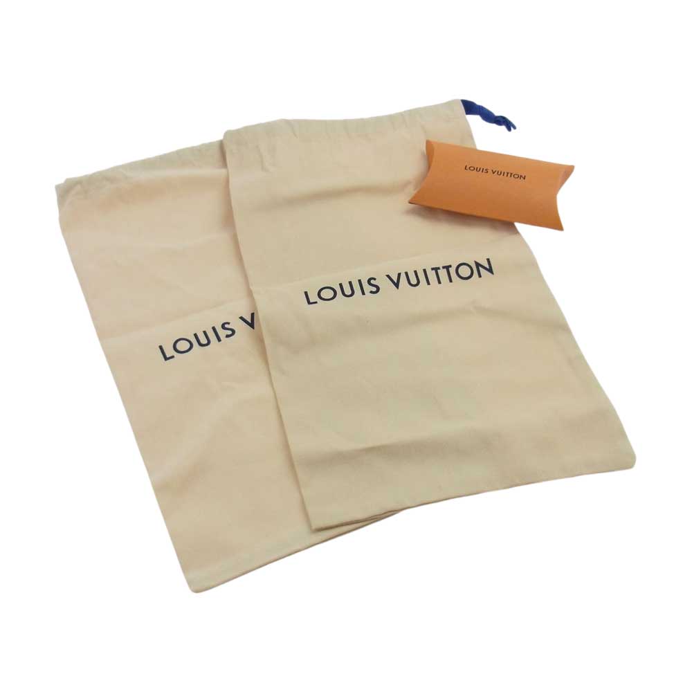 LOUIS VUITTON ルイ・ヴィトン ランアウェイ ライン スエード スニーカー ピンク系 ホワイト系【中古】