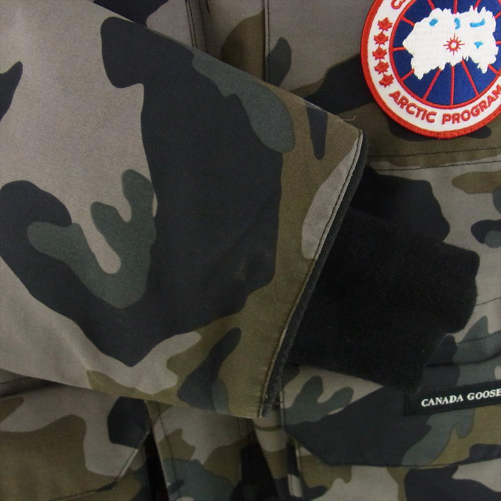 CANADA GOOSE カナダグース 4660MAP 国内正規品 サザビーリーグ Expedition Parka Heritage Fusion Fit Print エクスペディション パーカー ダウン ジャケット 迷彩 カーキ系 マルチカラー系 XS【中古】