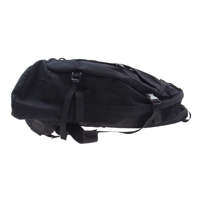 シュプリーム 18AW デイパック リュックサック 黒 ブラック 鞄