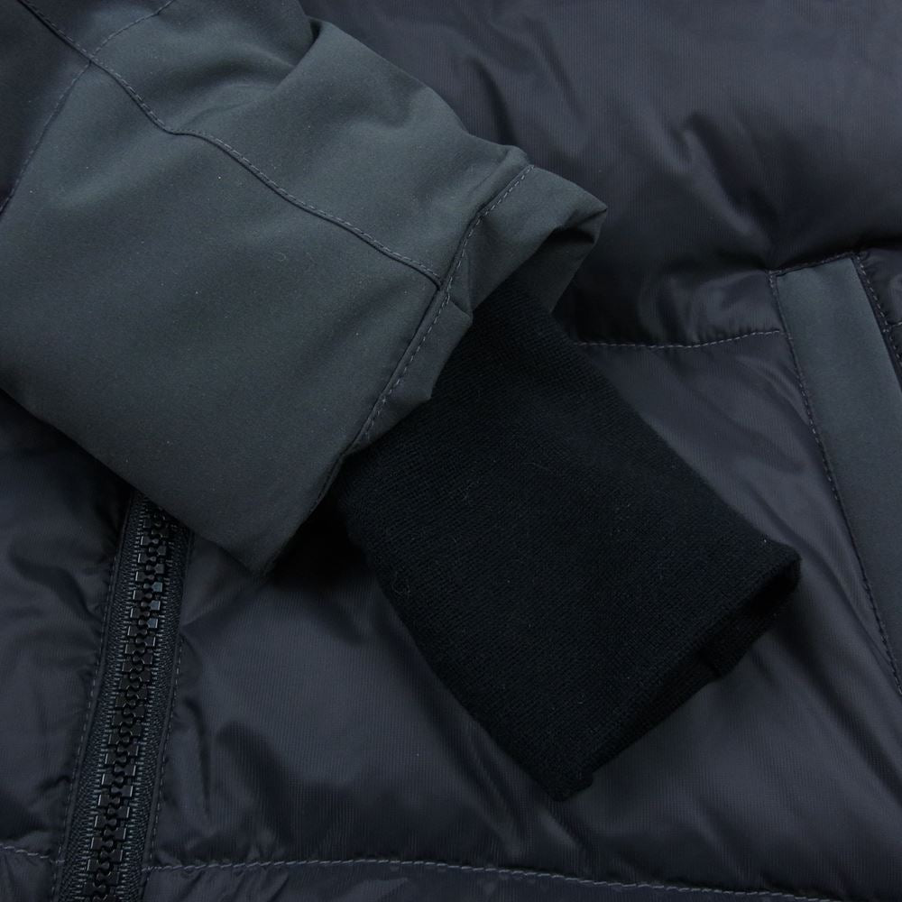 CANADA GOOSE カナダグース 3204LB 海外正規品 WHITEHORSE ホワイトホース パーカ コットン ポリエステル ダウン ジャケット ブラック系 S【中古】