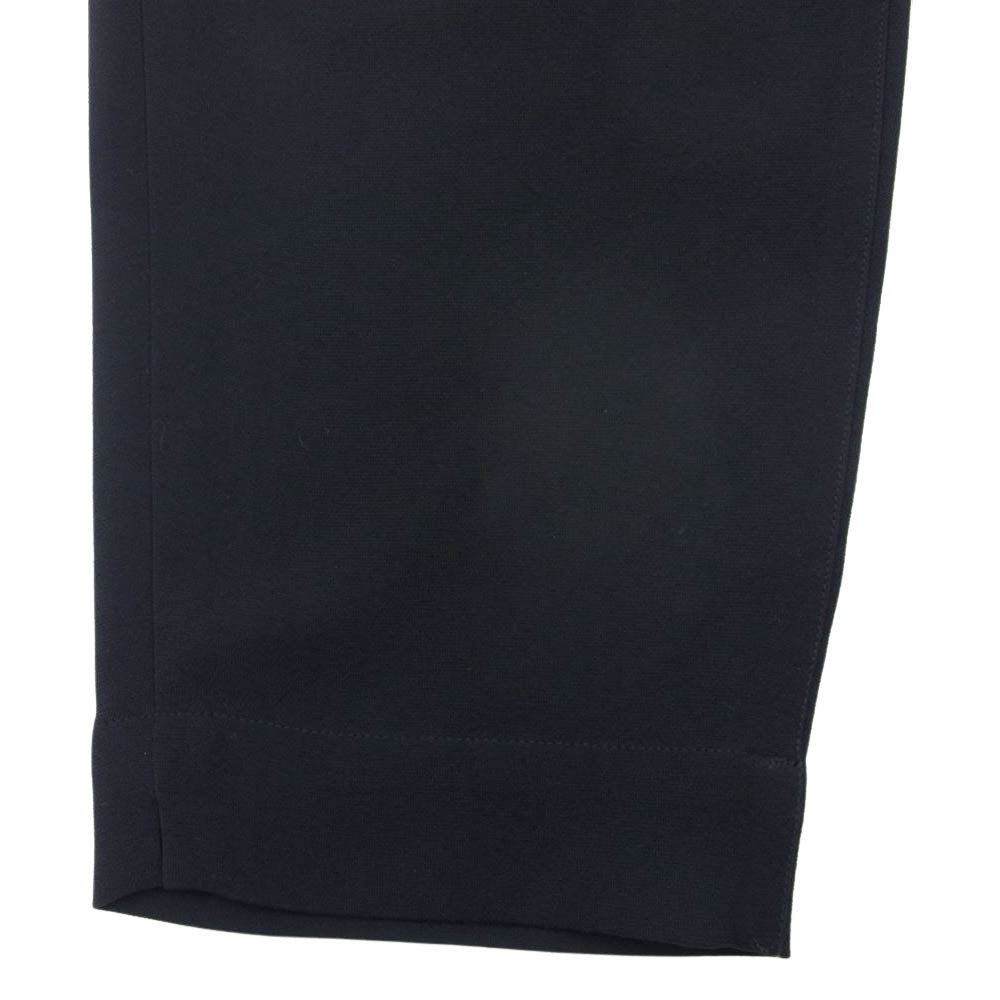 ノーコントロールエアー イージー テーパード パンツ ブラック系 M【中古】