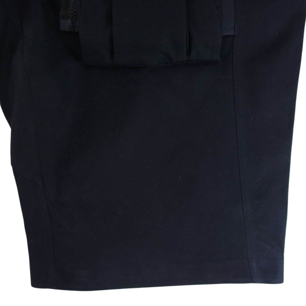 NIKE ナイキ 923949-010 NIKELAB ACG DEPLOY CARGO SHORT デプロイ カーゴ ショーツ ハーフ パンツ ブラック系 S/P【新古品】【未使用】【中古】
