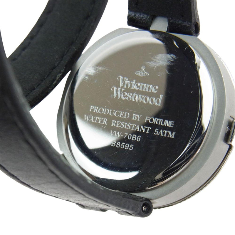 Vivienne Westwood ヴィヴィアンウエストウッド 2連 レザー コイン リストウォッチ 腕時計 ブラック系 シルバー系【中古】