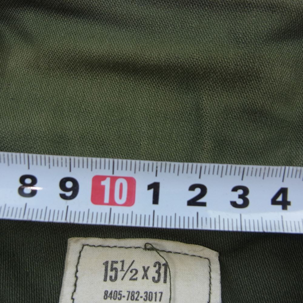 米軍 70s 米軍実物 ピンバッチ付 ヴィンテージ ユーティリティ シャツ カーキ系 15.5【中古】