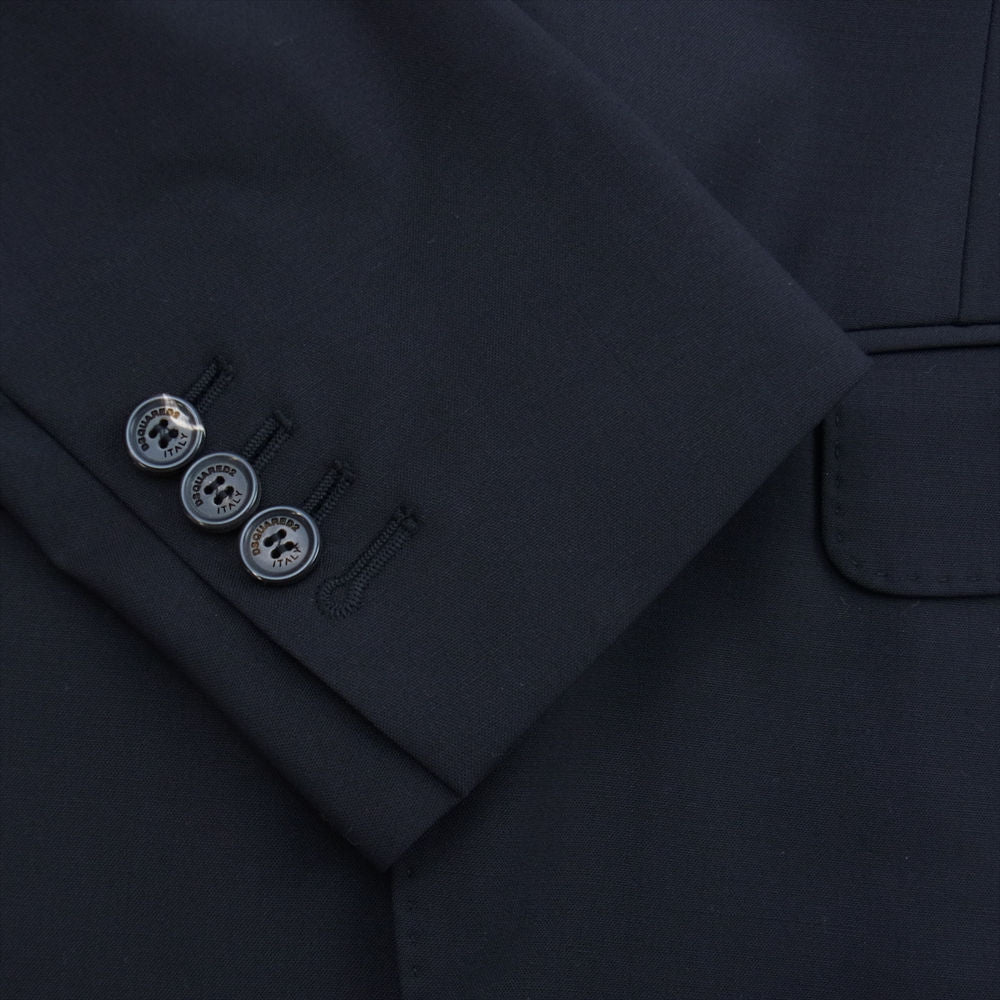 DSQUARED2 ディースクエアード S74FT0393 S40320 MANCHESTER スーツ ジャケット パンツ セットアップ ブラック系 46【美品】【中古】