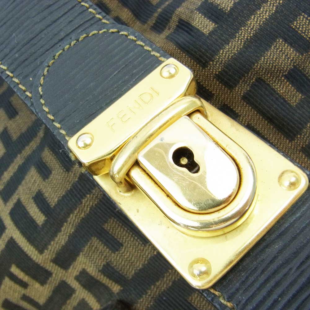 FENDI フェンディ ズッカ柄 ボストン トラベル ショルダー バッグ ブラウン系【中古】