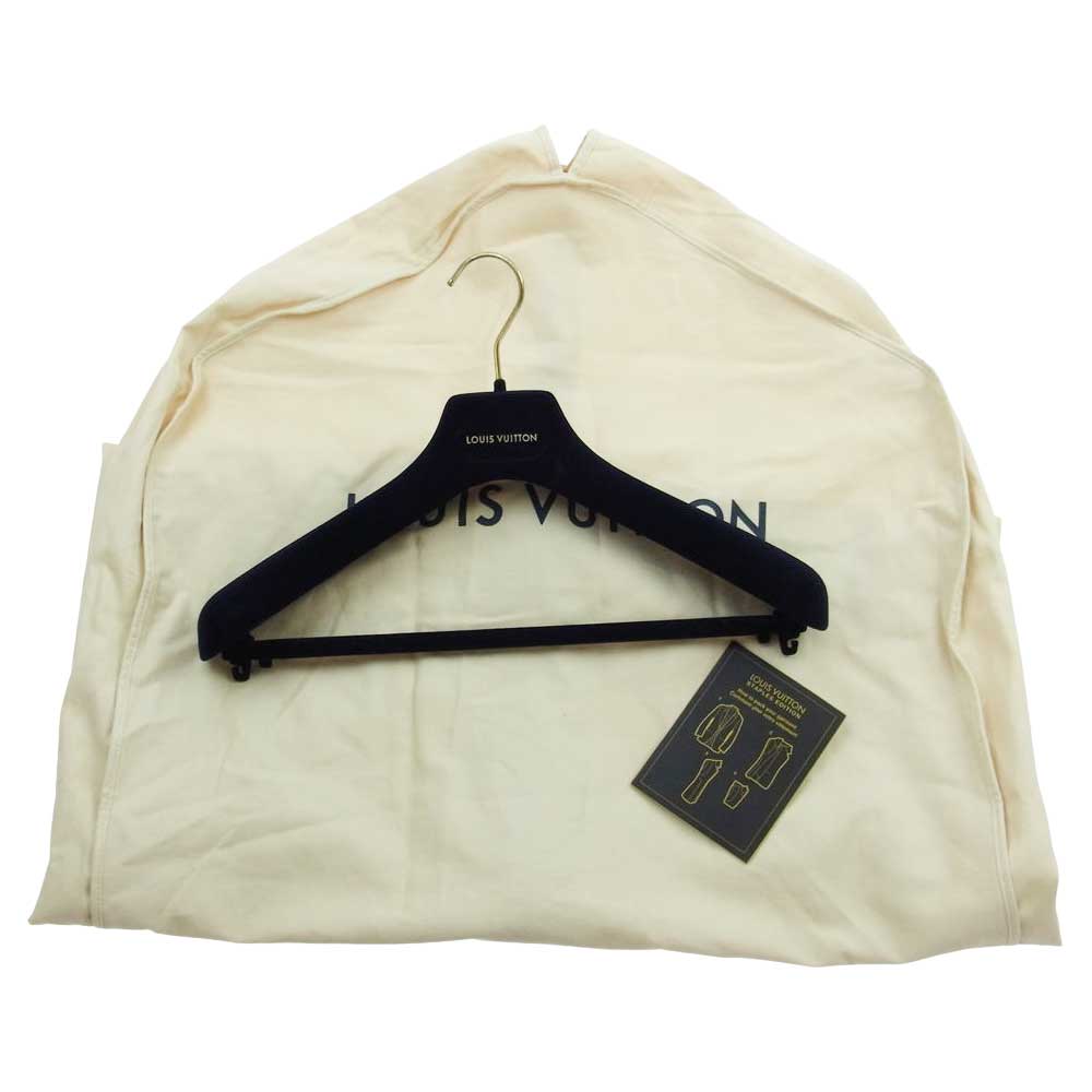 LOUIS VUITTON ルイ・ヴィトン 19AW 1A5F39 LIO HHJ43E STAPLES EDITION モノグラム エンボス ダブルブレスト ジャケット ブラック系 50【美品】【中古】