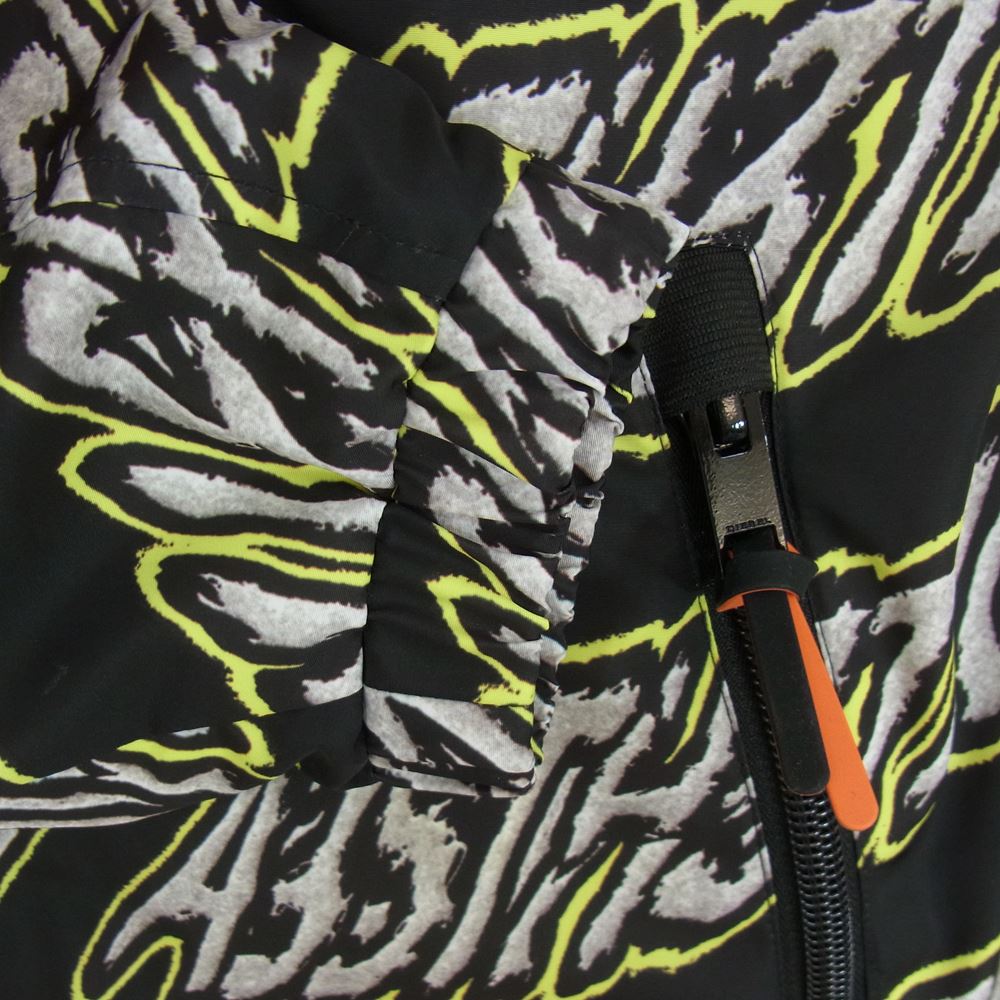 DIESEL ディーゼル 00E8F202 総柄 ナイロン ジャケット ブラック系 S【中古】