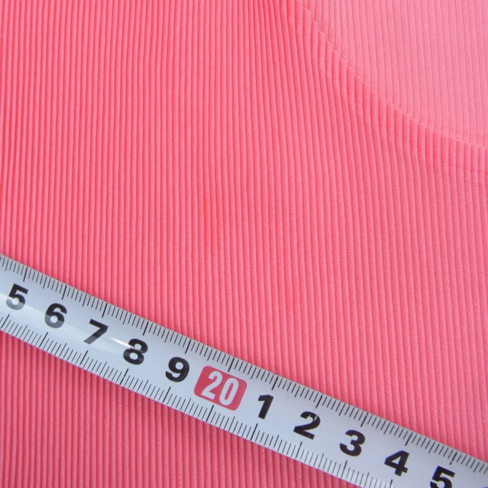 PLEATS PLEASE プリーツプリーズ イッセイミヤケ プリーツ加工 細プリーツ カットソー 半袖 ピンク系【中古】