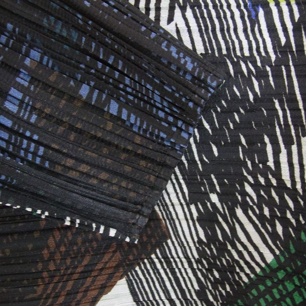 PLEATS PLEASE プリーツプリーズ イッセイミヤケ 20AW PP03-JT672 ANDANTE DRESS 横プリーツ 総柄 変形 フレア トップス ブラック系 3【中古】