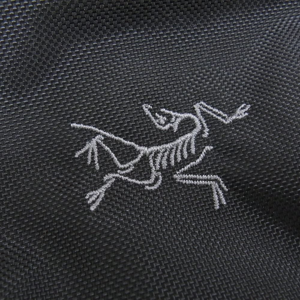 ARC'TERYX アークテリクス 117309 MAKA 1 WAISTPACK マカ ウエスト パック ショルダー バッグ ブラック系【中古】