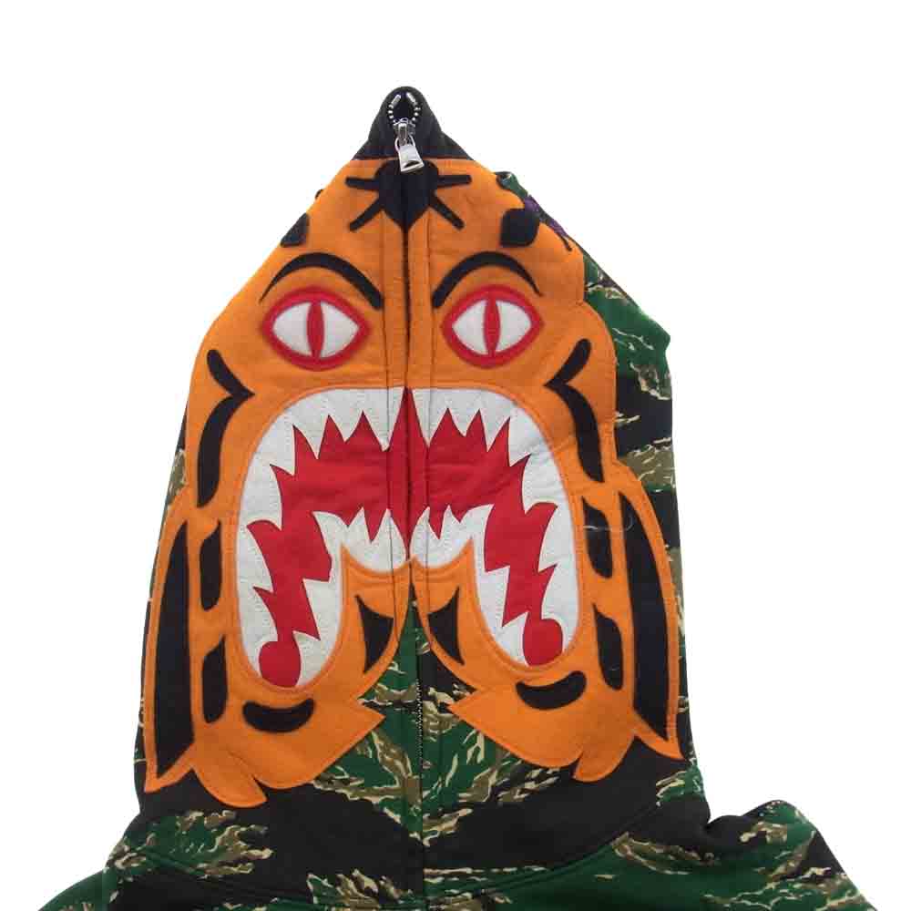 A BATHING APE アベイシングエイプ 001ZPD301015X tiger full zip hoodie a bathing ape bape カモフラ タイガー ジャーク フルジップ パーカー マルチカラー系 M【中古】