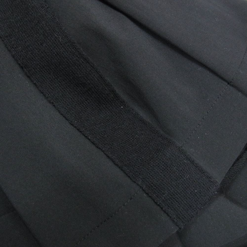 robe de chambre COMME des GARCONS ローブドシャンブルコムデギャルソン RI-S009 ウール サイドテープ プリーツ スカート ブラック系 M【中古】