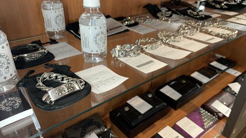 クロムハーツのおすすめシルバーアクセサリーをご紹介します🤩　画像