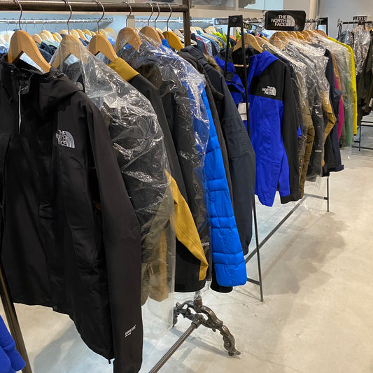 ノースフェイス ダウン バルトロ 画像