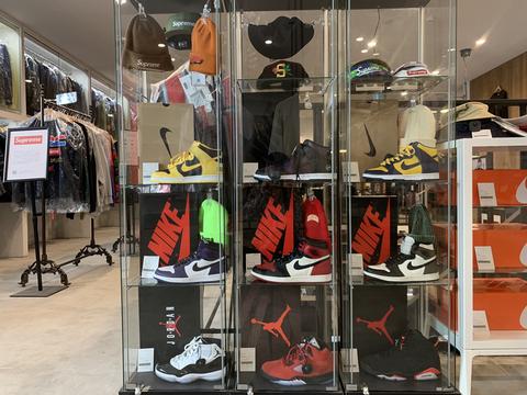 (編集中)【NIKE】新入荷したおすすめスニーカーのご紹介です😄　画像