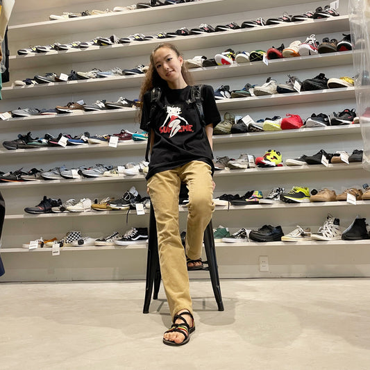 セクシーガール！ベティちゃんのTシャツコーディネート😻【SUPREME】　画像