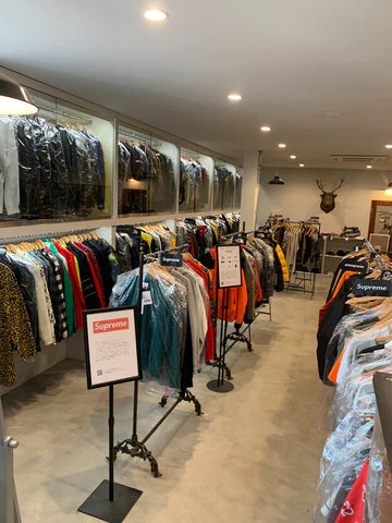 【新入荷】シュプリームより、新入荷アイテムを紹介❤😆｜ブランド専門店LIFE