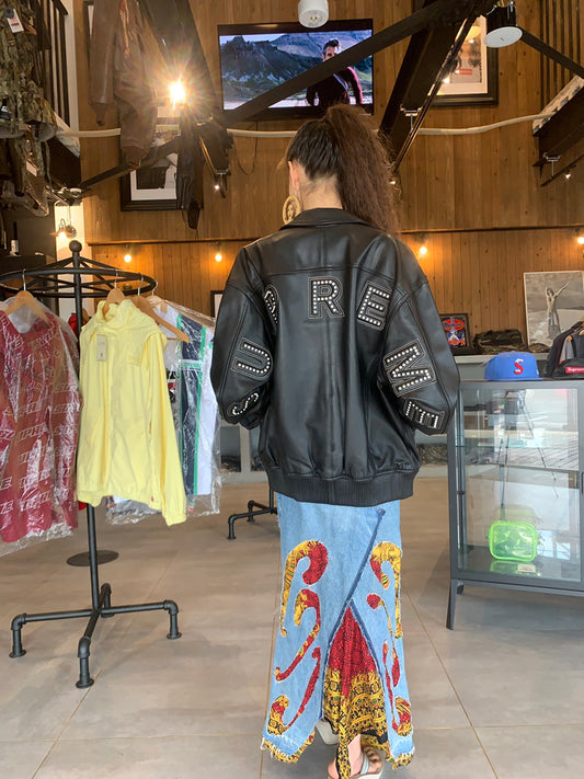 激熱アイテムのレザージャケットが入荷しました😄【SUPREME】　画像