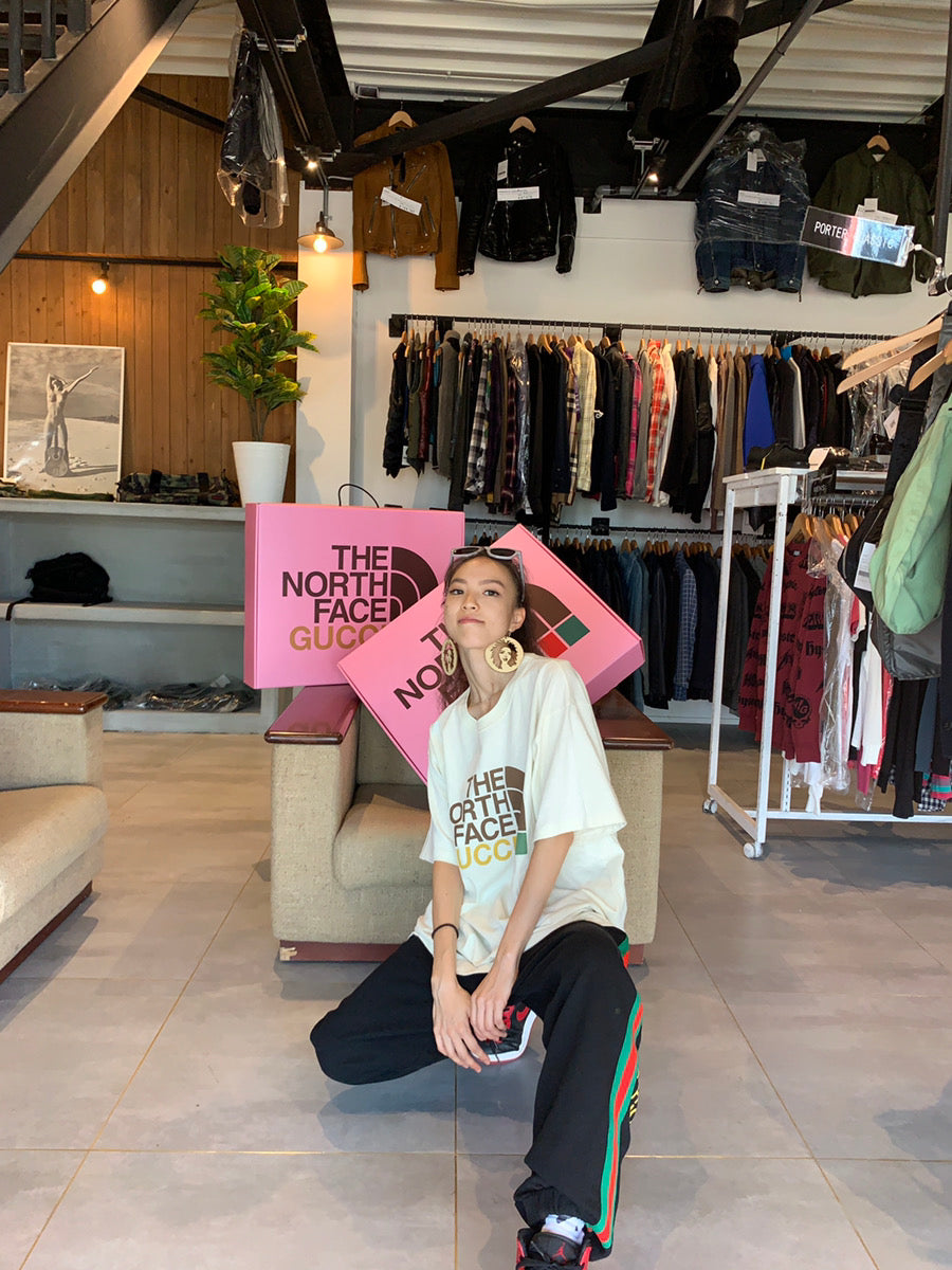 【ノースフェイス×グッチ】超おすすめコラボアイテムで全身コーデ🥰　画像