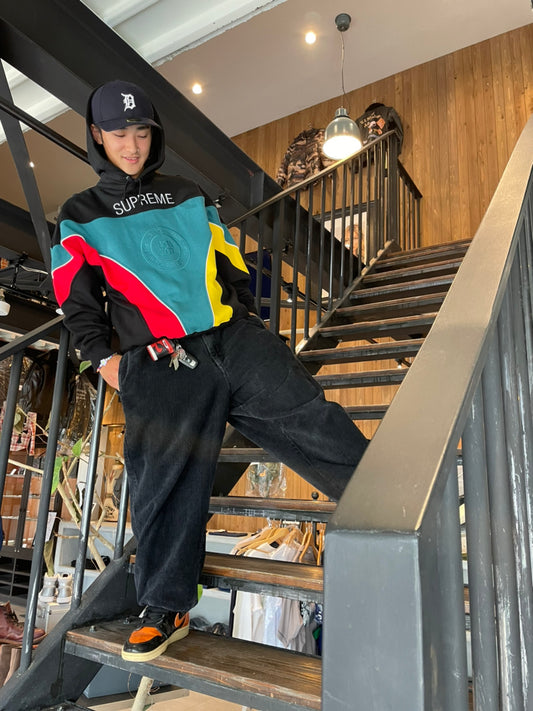 【SUPREME】とっておきの目白押しアイテムをご紹介😊　画像