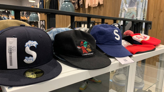 シュプリームの新入荷商品のご紹介です🌞