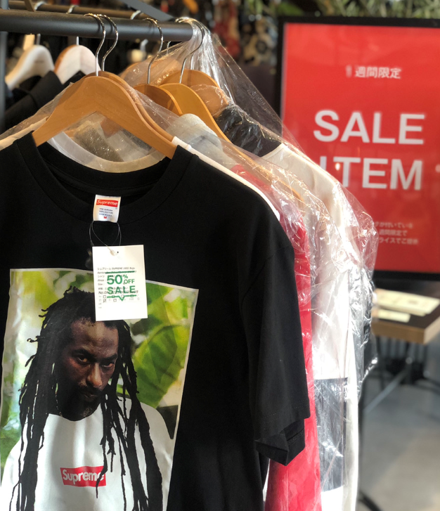 シュプリームの人気アイテムが新しく入荷しました😄