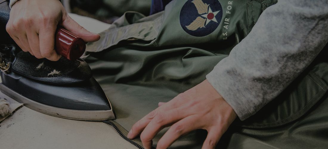 バズリクソンズ　ヘッダー　画像