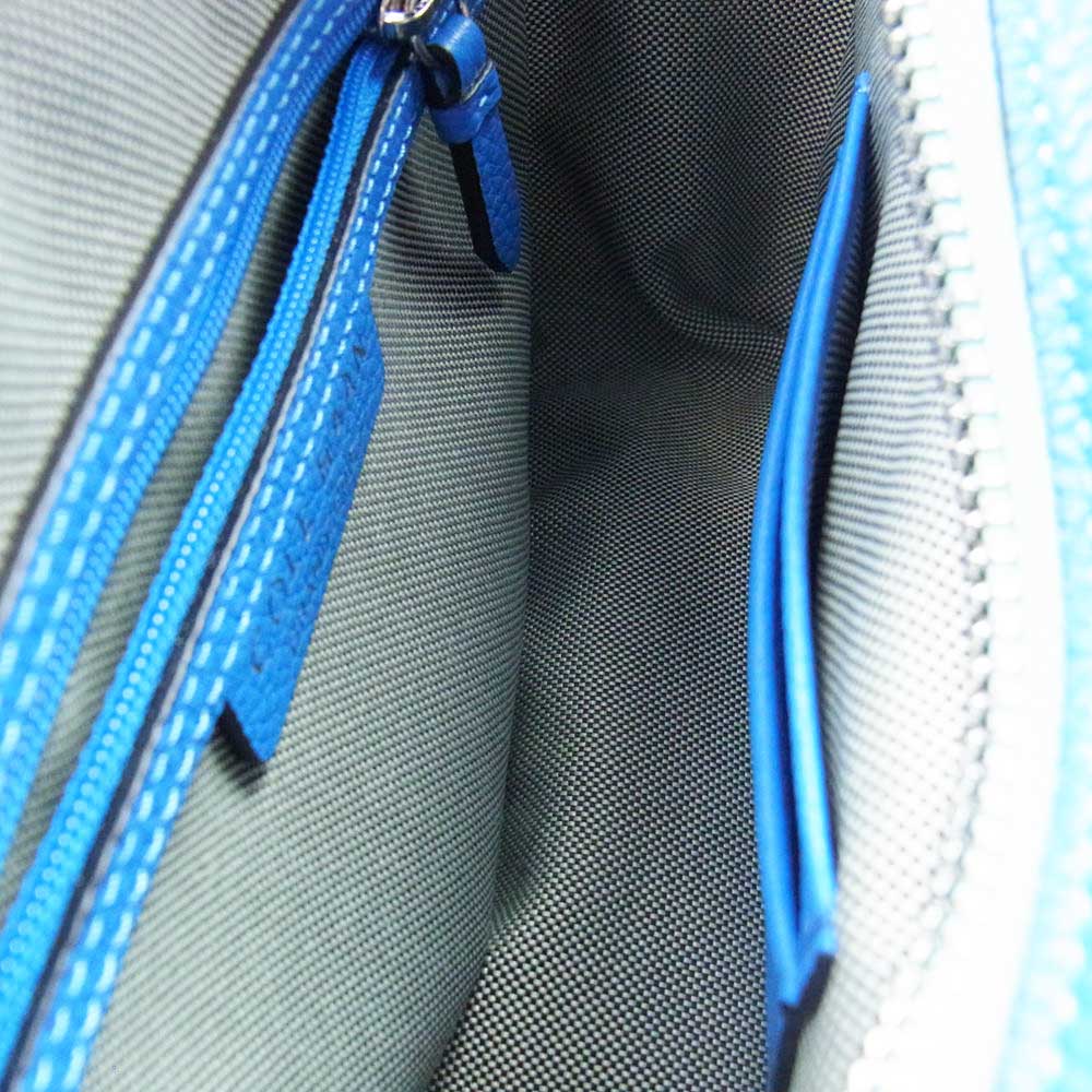 COLE HAAN コールハーン ブルー パネル切替 レザー チェーン ショルダーバッグ ブルー系【美品】【中古】