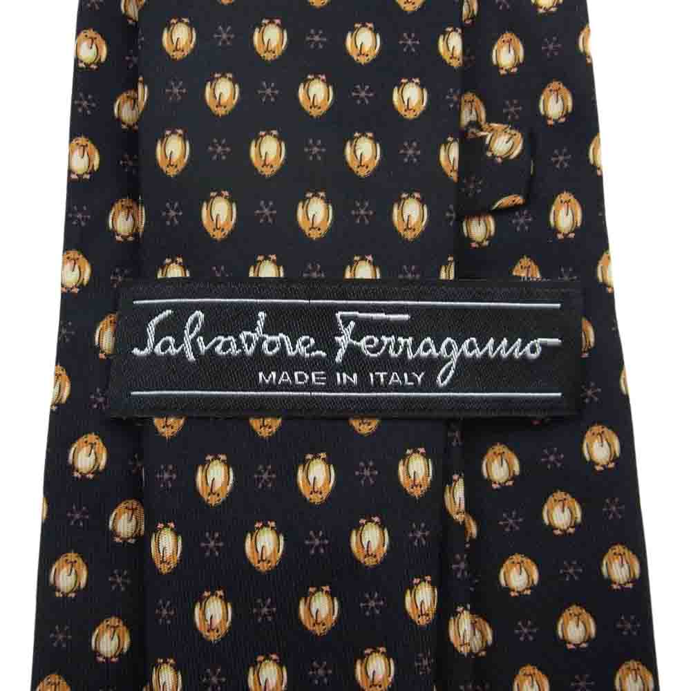 Salvatore Ferragamo サルヴァトーレフェラガモ 総柄 シルク100％ ネクタイ ブラック ブラック系【中古】