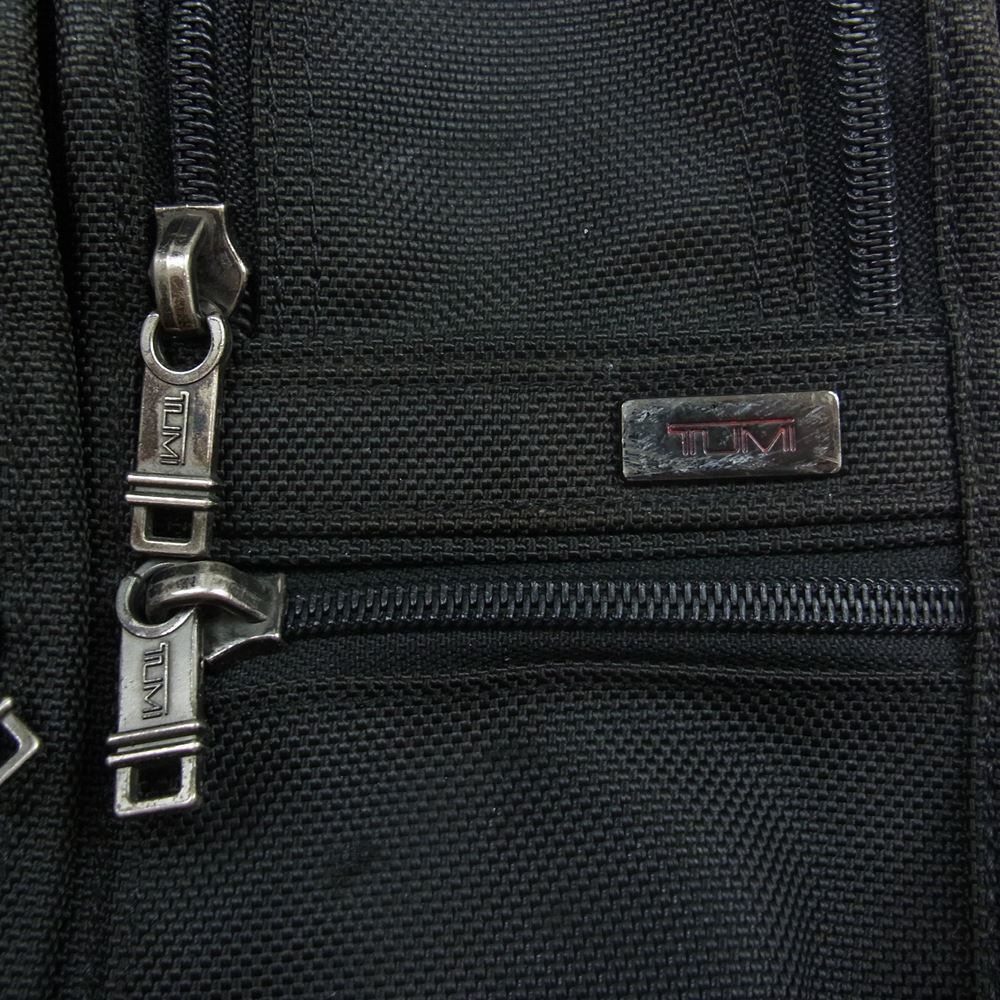 TUMI トゥミ 斜め掛け ショルダー バッグ ブラック系【中古】