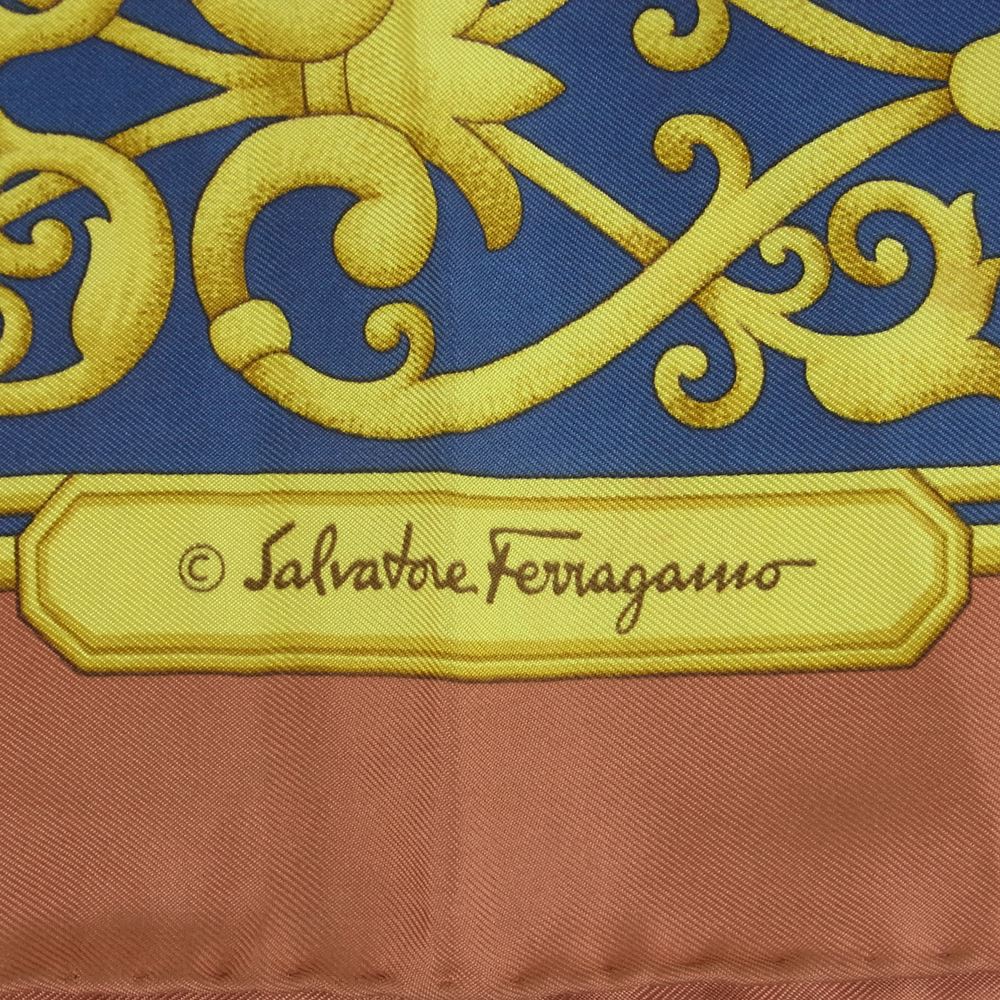 Salvatore Ferragamo サルヴァトーレフェラガモ イタリア製 シルク100％ タイガー レオパード スカーフ ブラウン系 ベージュ系 イエロー系【中古】