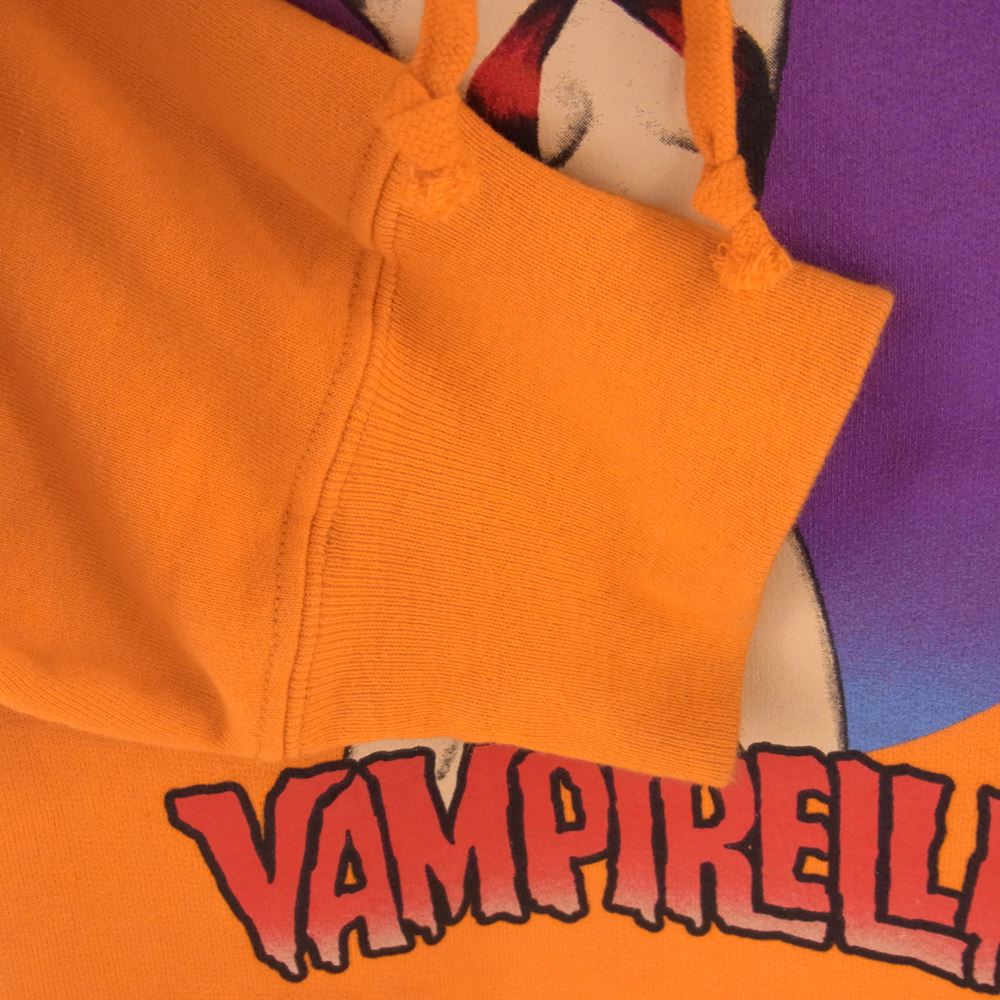 Supreme シュプリーム 17AW Vampirella Hooded Sweatshirt ヴァンピレラ フーデッド スウェットシャツ パーカー プリント オレンジ系 M【中古】