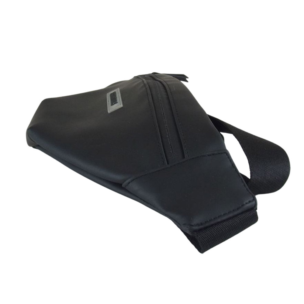 FEAR OF GOD フィアオブゴッド ESSENTIALS エッセンシャルズ FOG WAIST POUCH ウエストポーチ ショルダーバッグ ブラック系【中古】