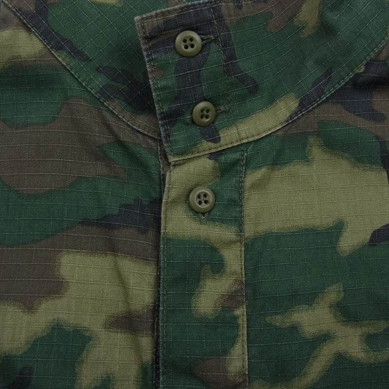 TENDERLOIN テンダーロイン 20SS MOCK BDU RIP STOP JKT CAMO モック リップストップ ジャケット カモ 迷彩 ロゴ刺繍 カーキ系 S【中古】