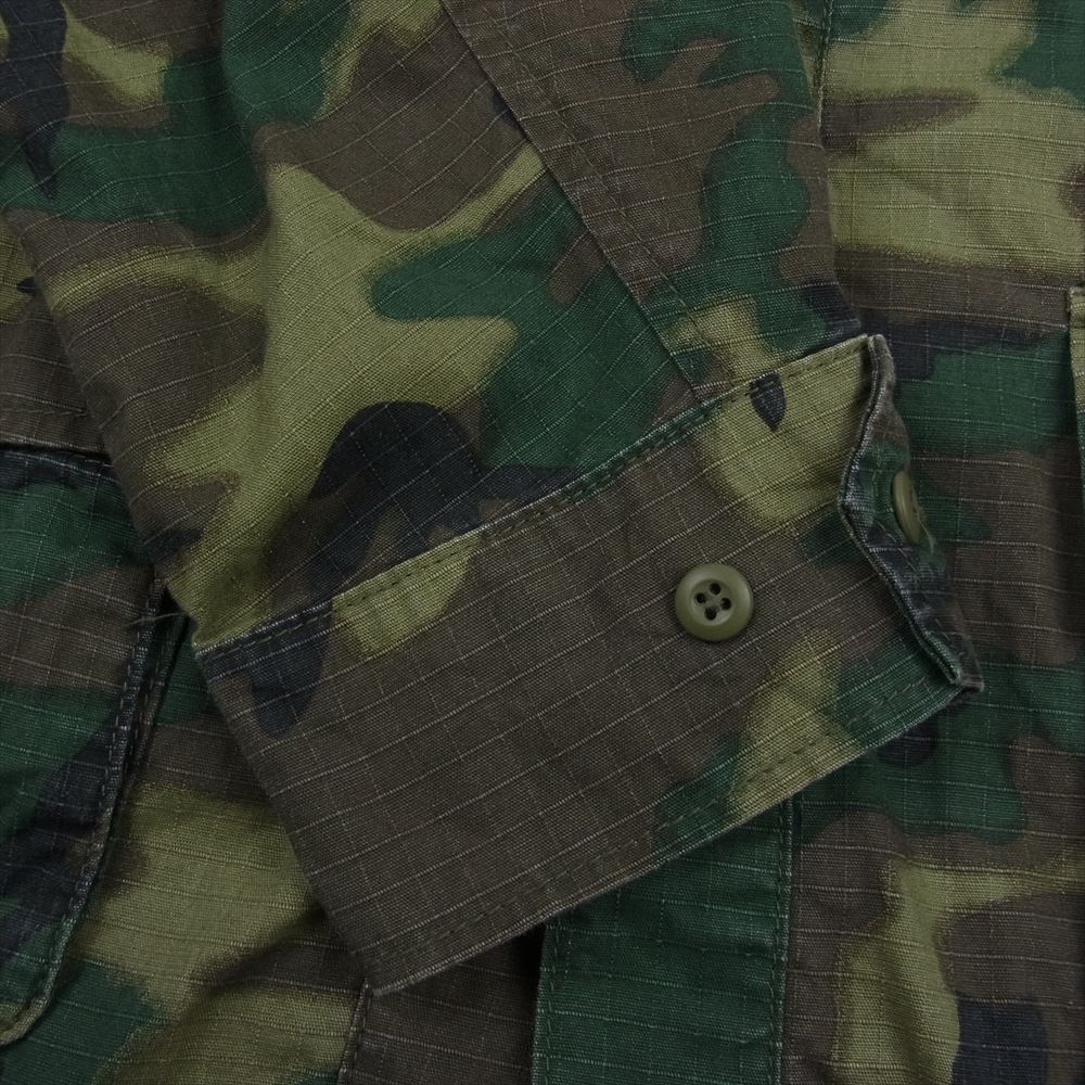 TENDERLOIN テンダーロイン 20SS MOCK BDU RIP STOP JKT CAMO モック リップストップ ジャケット カモ 迷彩 ロゴ刺繍 カーキ系 S【中古】