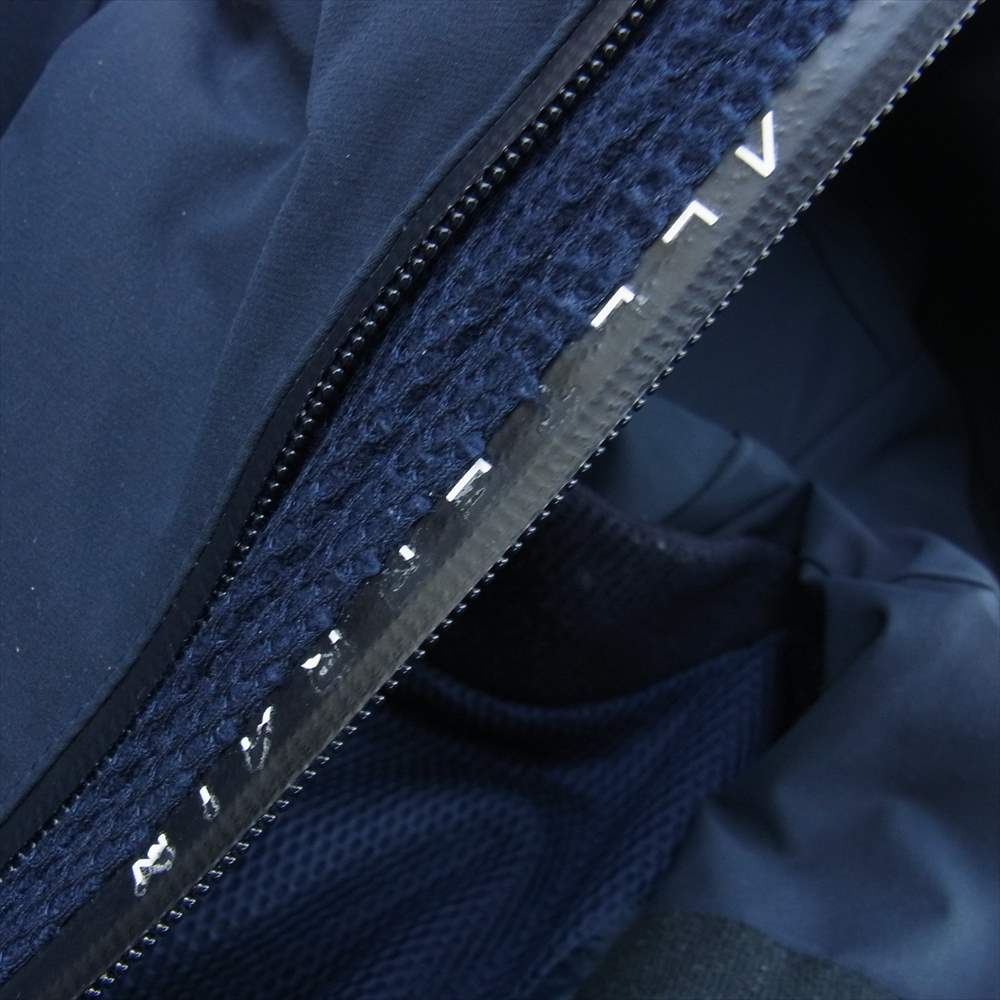 DESCENTE デサント DIA3671U SHUTTLE MIZUSAWA DOWN JACKET シャトル オルテライン 水沢ダウン ジャケット  ネイビー系 JP:M【中古】