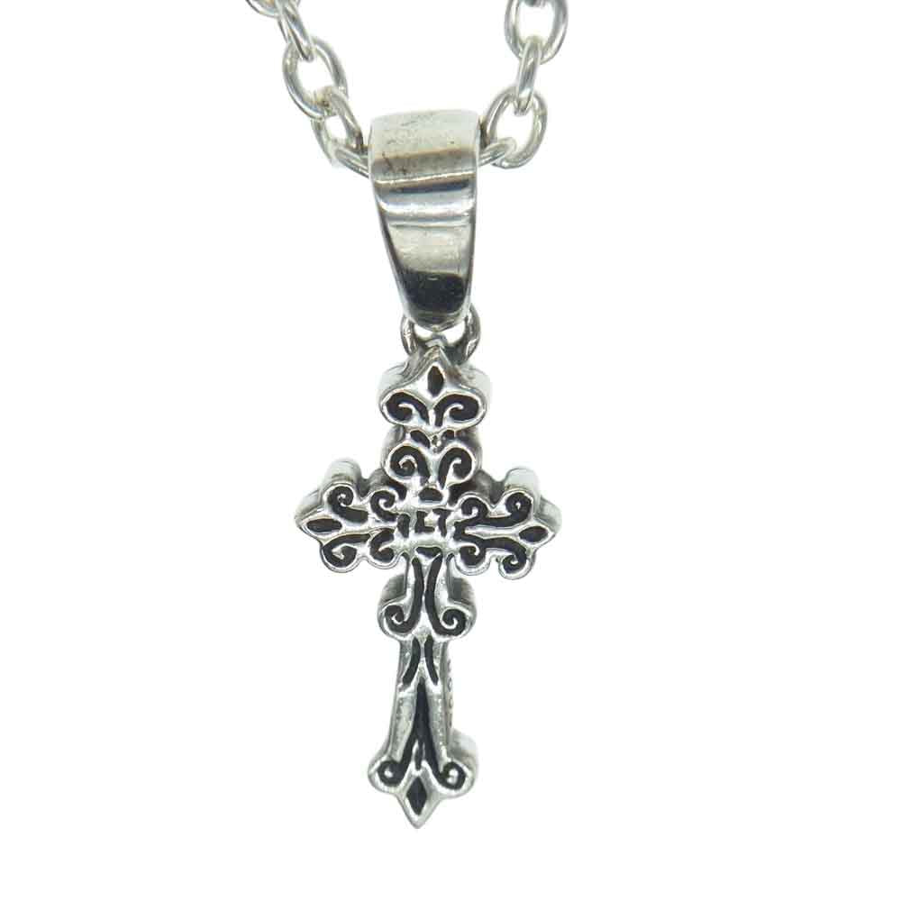 LEATHERS AND TREASURES レザーズアンドトレジャーズ ビヨンクールギャランティ付属 ギャランティ付属 ナロー ケルティッククロス ペンダント w/ダイヤモンド ネックレス シルバー系【中古】