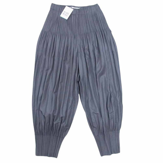 PLEATS PLEASE プリーツプリーズ イッセイミヤケ PP55-JF402 プリーツ加工 FLUFFY BASICS フラッフィー パンツ グレー系 3【極上美品】【中古】