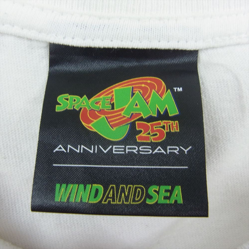 WIND AND SEA ウィンダンシー WDS-SPJ-04 × SPACE JAM スペース ジャム 25TH ANNIVERSARY 25周年 BUGS BUNNY-SEA S/S TEE プリント 半袖 Tシャツ ホワイト系 M【中古】