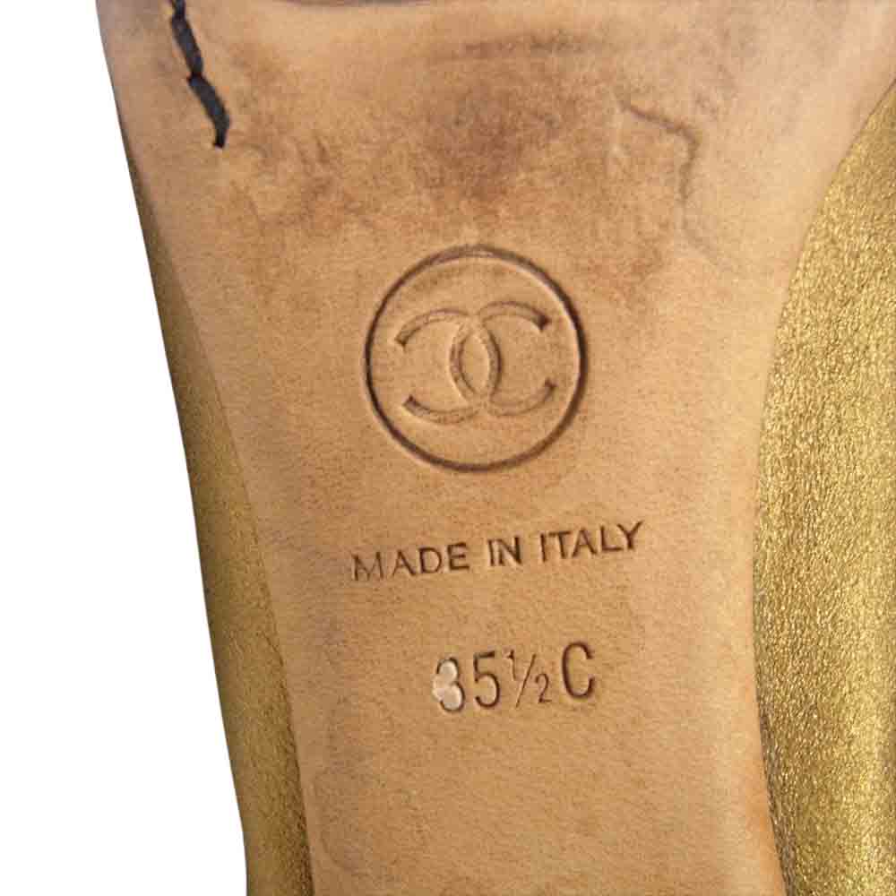 CHANEL シャネル バイカラー ココマーク ヒール パンプス  ブラック系 ゴールド系 35 1/2C【中古】