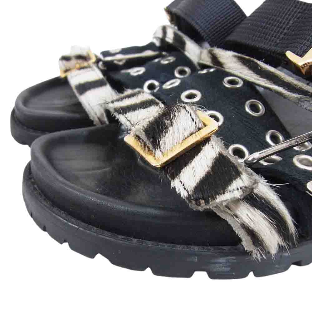 Sacai サカイ ハラコ バックルベルトデザイン ストラップ ビブラムソール フラット サンダル ブラック系 38【中古】