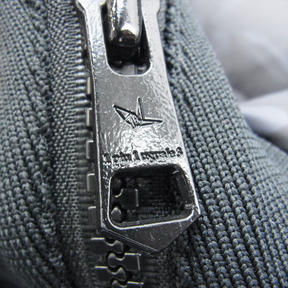 1piu1uguale3 ウノピュウノウグァーレトレ 19AW RONE048 DW02 × R[ONE] Ronaldinho Gacho ロナウジーニョ スワンカモ カモフラ テープラインロゴ刺繍 ダウンジャケット ブラック系 ネイビー系 3【中古】