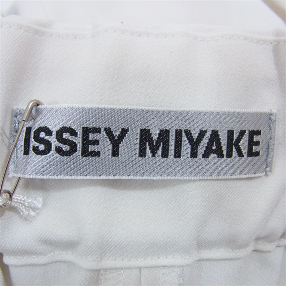 ISSEY MIYAKE イッセイミヤケ 22SS IM21FF594 1タック イージー スラックス　パンツ オフホワイト系 2【中古】