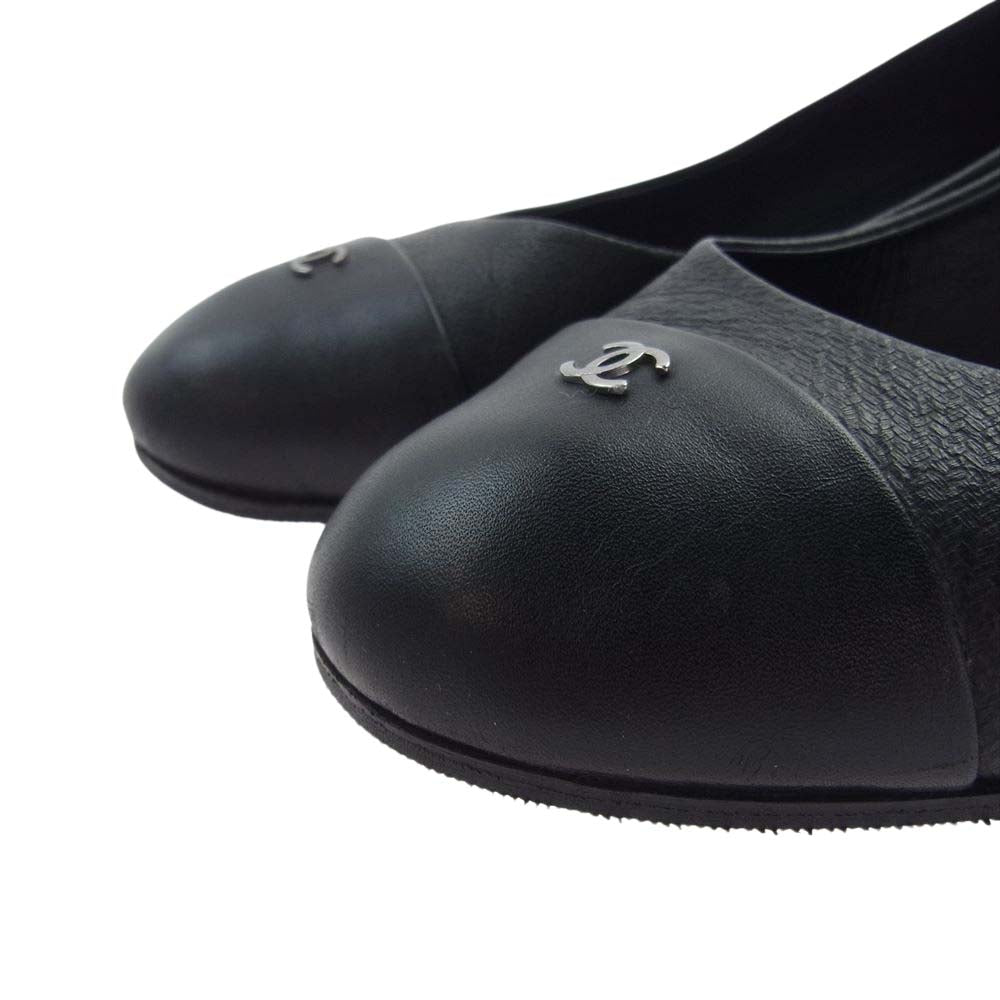 CHANEL シャネル イタリア製 ココマーク付 パンプス レザー ブラック系 38.5【中古】