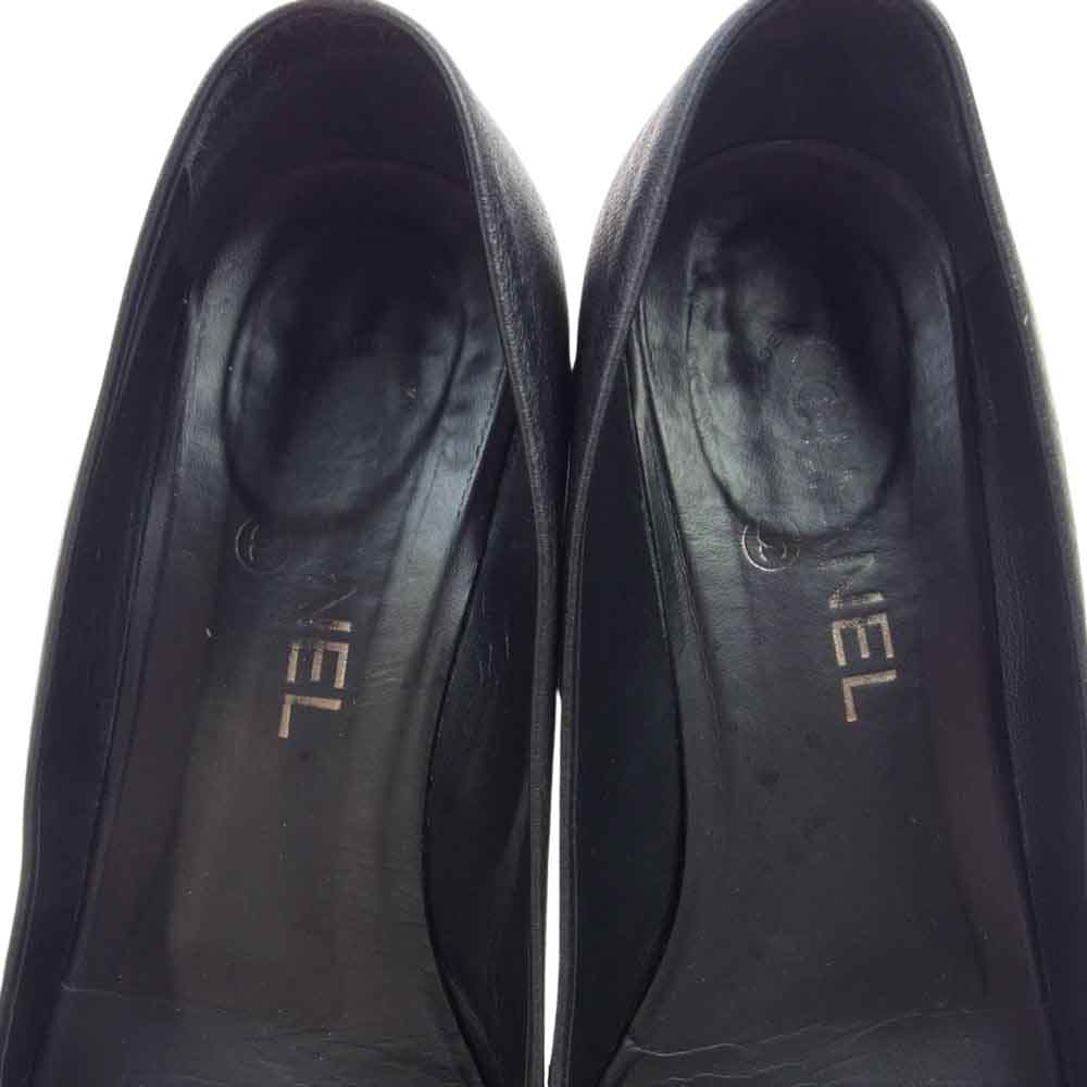 CHANEL シャネル イタリア製 ココマーク付 パンプス レザー ブラック系 38.5【中古】