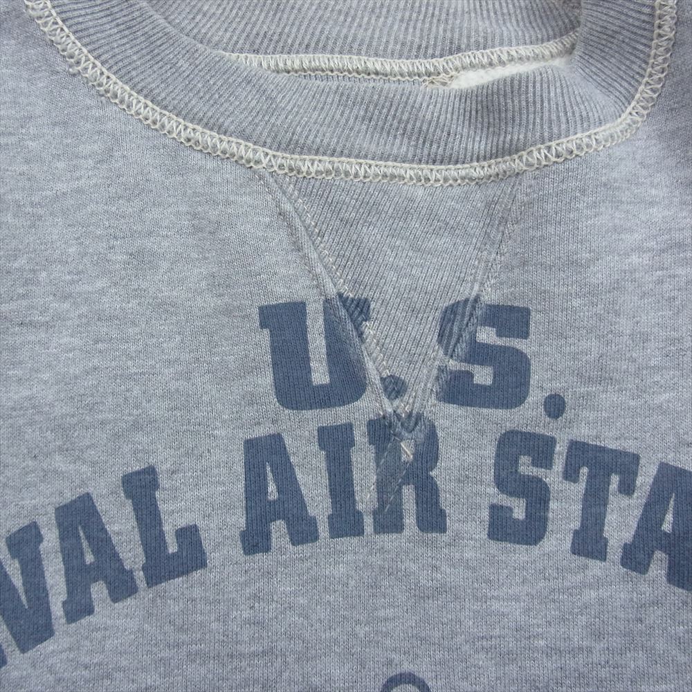 TOY'S McCOY トイズマッコイ U.S. NAVAL AIR STATION プリント 前V スウェット トレーナー グレー系 42【中古】