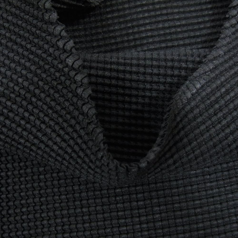 ISSEY MIYAKE イッセイミヤケ me ミー MI41FJ124 ボックスプリーツ 蕾 つぼみ プリント カットソー 七分袖  ブラック系 サイズ表記無【美品】【中古】